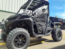 2026 Can-Am Defender XT HD11 Defender Black