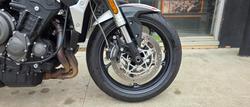 2021 Triumph STREET TRIPLE S 660 LAMS WHITE