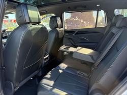 2025 Volkswagen TAYRON R-LINE