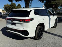 2025 Volkswagen TAYRON R-LINE