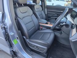 2024 KGM SsangYong Torres Ultimate