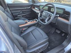 2024 KGM SsangYong Torres Ultimate