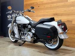 2020 HARLEY-DAVIDSON FLDE DELUXE (107)