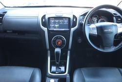 2017 Isuzu MU-X LS-T