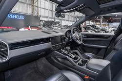 2020 Porsche Cayenne 9YA MY20 4X4 On Demand Black