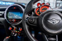2016 MINI Hatch Cooper S F56 Midnight Black