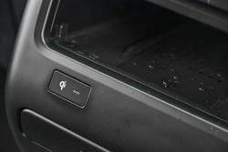 2024 Hyundai STARIA LOAD