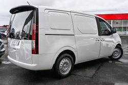 2024 Hyundai STARIA LOAD