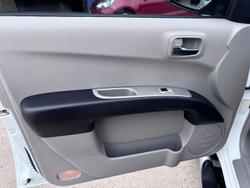 2013 Mitsubishi Triton GLX-R MN MY13 4X4 Dual Range White