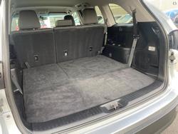 2017 Toyota Kluger GX