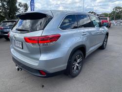 2017 Toyota Kluger GX