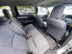 2017 Toyota Kluger GX