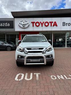 2018 Isuzu MU-X LS-T