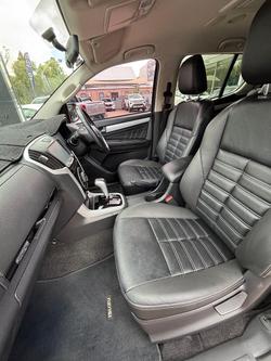 2018 Isuzu MU-X LS-T