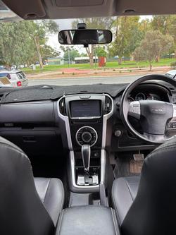 2018 Isuzu MU-X LS-T