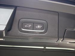 2025 Volvo XC60 Ultra B5 Bright