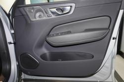 2025 Volvo XC60 Ultra B5 Bright