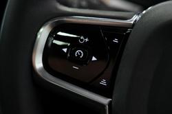 2025 Volvo XC60 Ultra B5 Dark