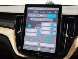 2025 Volvo XC60 Ultra B5 Dark