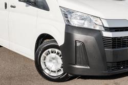 2022 Toyota Hiace