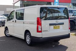 2022 Toyota Hiace