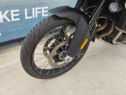 2024 BMW Motorrad F 900 GS ADVENTURE RIDE PRO White