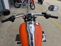 2023 HARLEY-DAVIDSON FXBR BREAKOUT (117) Orange
