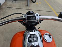 2023 HARLEY-DAVIDSON FXBR BREAKOUT (117) Orange
