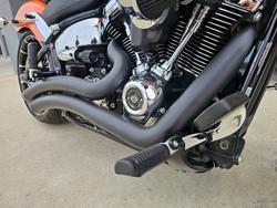 2023 HARLEY-DAVIDSON FXBR BREAKOUT (117) Orange