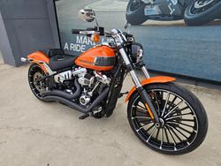2023 HARLEY-DAVIDSON FXBR BREAKOUT (117) Orange