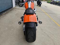 2023 HARLEY-DAVIDSON FXBR BREAKOUT (117) Orange