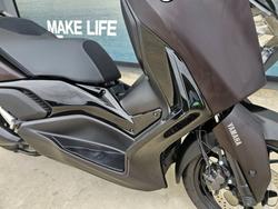 2024 Yamaha XMAX 300 (CZD300A) Maroon