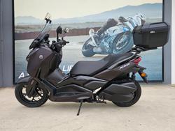2024 Yamaha XMAX 300 (CZD300A) Maroon