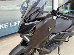2024 Yamaha XMAX 300 (CZD300A) Maroon
