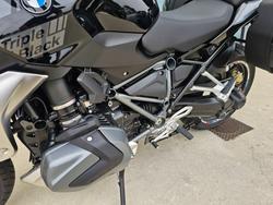 2024 BMW Motorrad R 1250 R Black