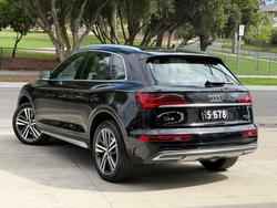 2025 Audi Q5 40 TDI Sport