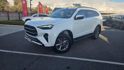 Isuzu MU-X