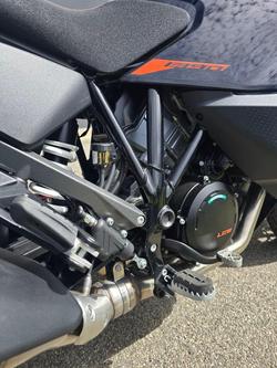 2026 KTM 1390 Super Adventure S Super Adventure Black