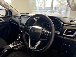 2022 Isuzu D-MAX LS-U