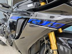 2024 Yamaha YZF-R1 M Silver