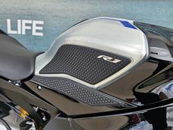 2024 Yamaha YZF-R1 M Silver