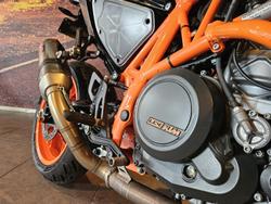 2017 KTM 690 Duke R Duke