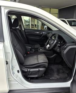 2017 Nissan X-TRAIL TS