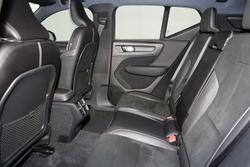 2018 Volvo XC40 T5 R-Design