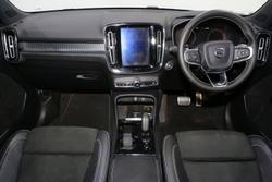 2018 Volvo XC40 T5 R-Design