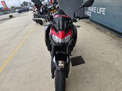 2024 Kawasaki Z900 (ZR900) Red