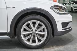 2019 Volkswagen Golf Alltrack 132TSI Premium 7.5 MY19.5 Four Wheel Drive Pure White