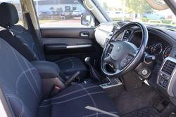 2013 Nissan Patrol ST
