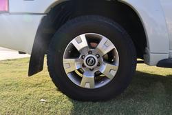 2013 Nissan Patrol ST