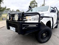2017 Toyota Hilux SR GUN126R 4X4 Dual Range Glacier White